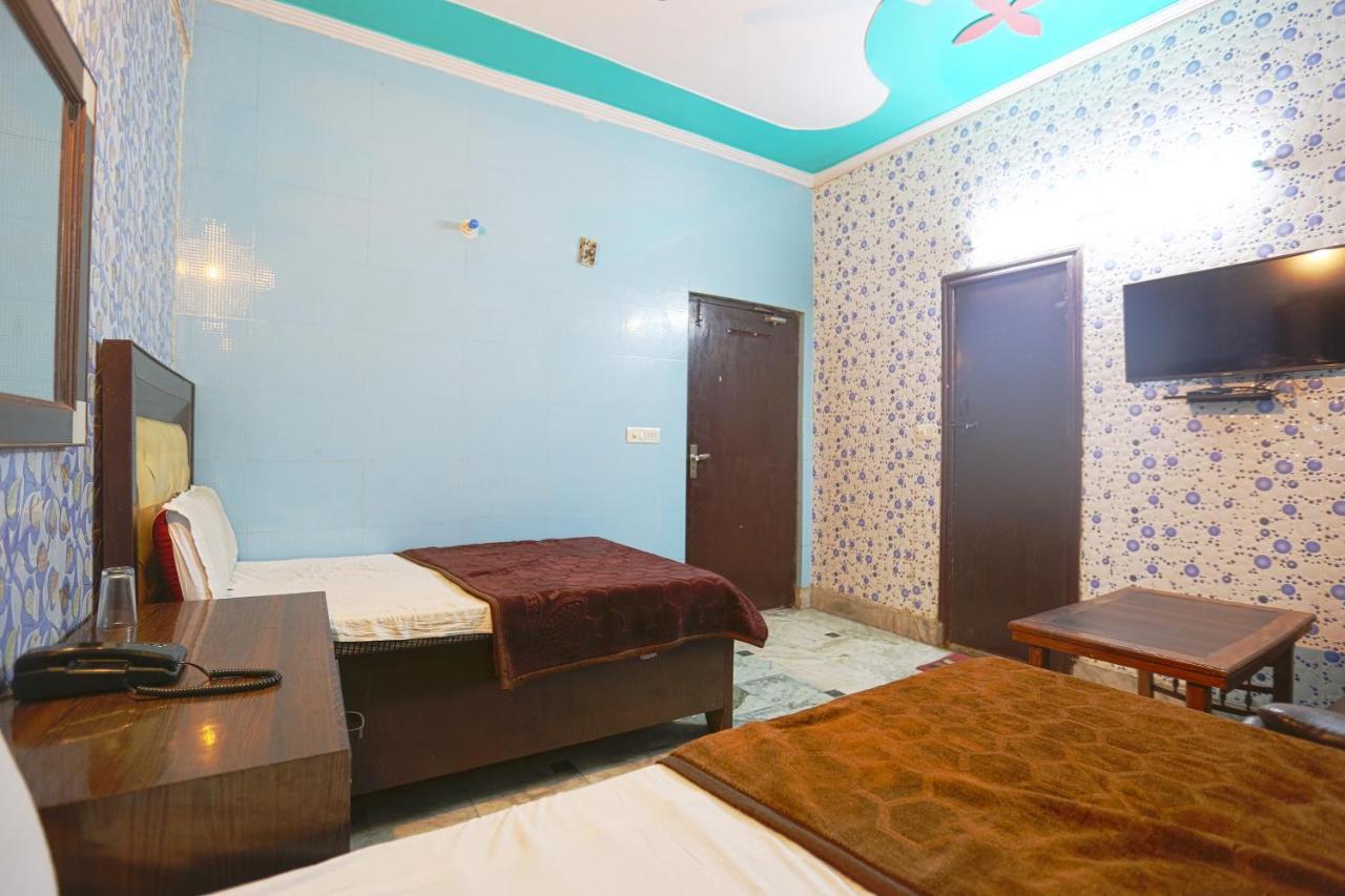 Spot On 43436 Hotel Mannat Spot Moradabad Zewnętrze zdjęcie