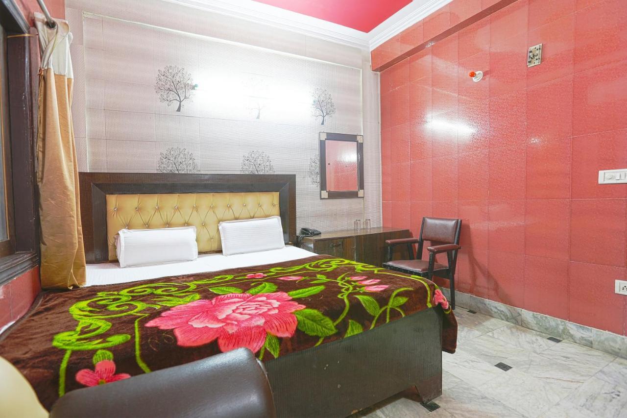 Spot On 43436 Hotel Mannat Spot Moradabad Zewnętrze zdjęcie