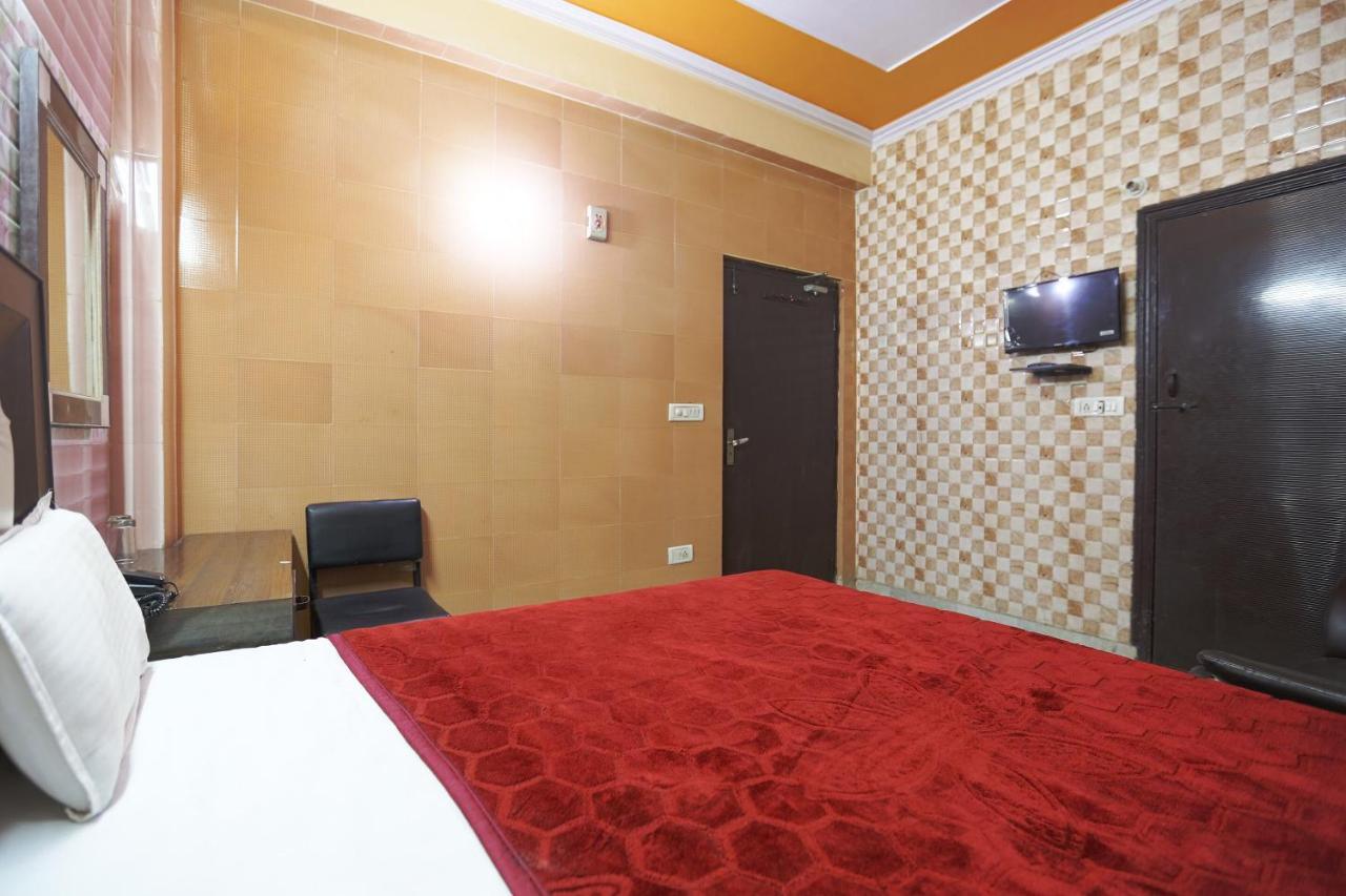 Spot On 43436 Hotel Mannat Spot Moradabad Zewnętrze zdjęcie